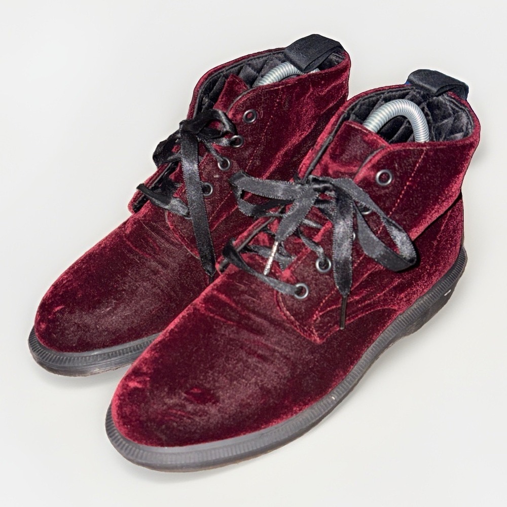 Dr. Martens Lana Burgundy Velvet Boots Women's‎ US 8 EU 39 Lace Up Docs